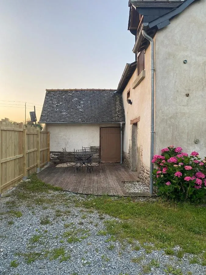 Maison De Charme En Campagne A 10 Min De Rennes Noyal-Chatillon-sur-Seich